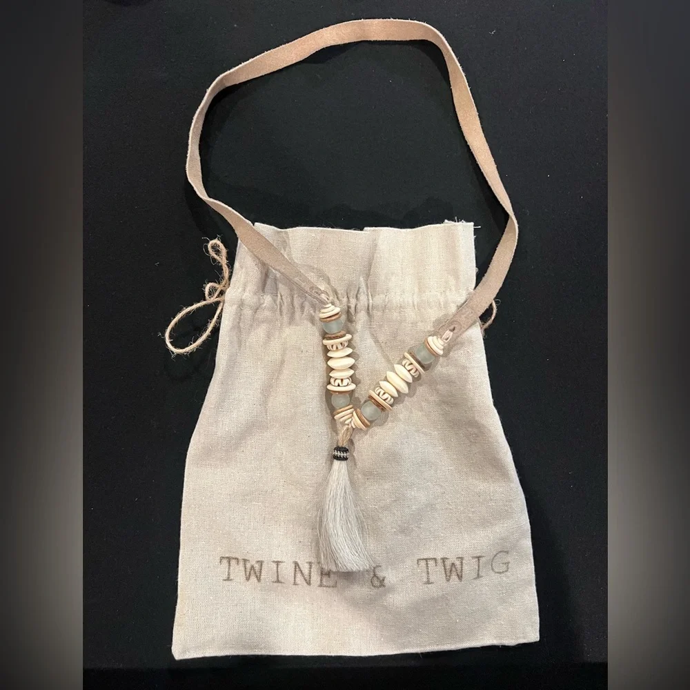 Twine & Twig Necklace - Picture 1 of 4
